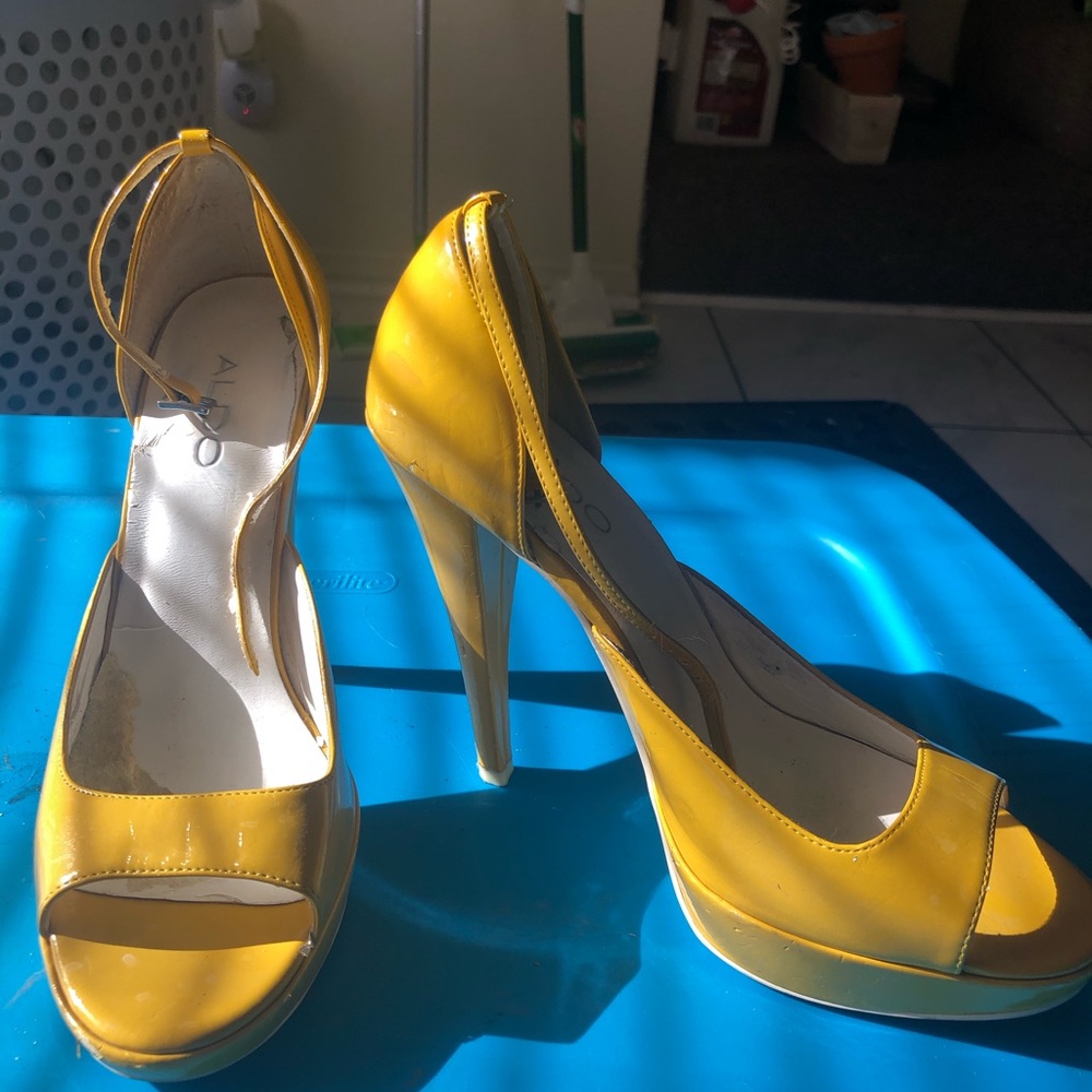 Yellow heels